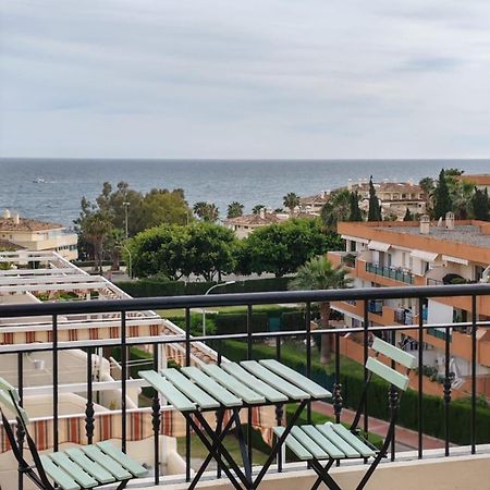 Seaview Apartment With Great Amenities & Facilities Benalmádena Eksteriør billede