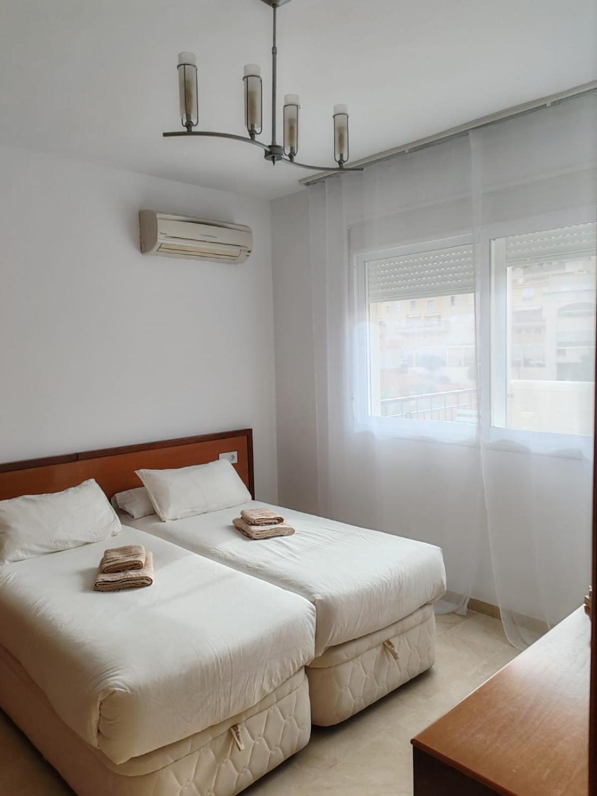 Seaview Apartment With Great Amenities & Facilities Benalmádena Eksteriør billede