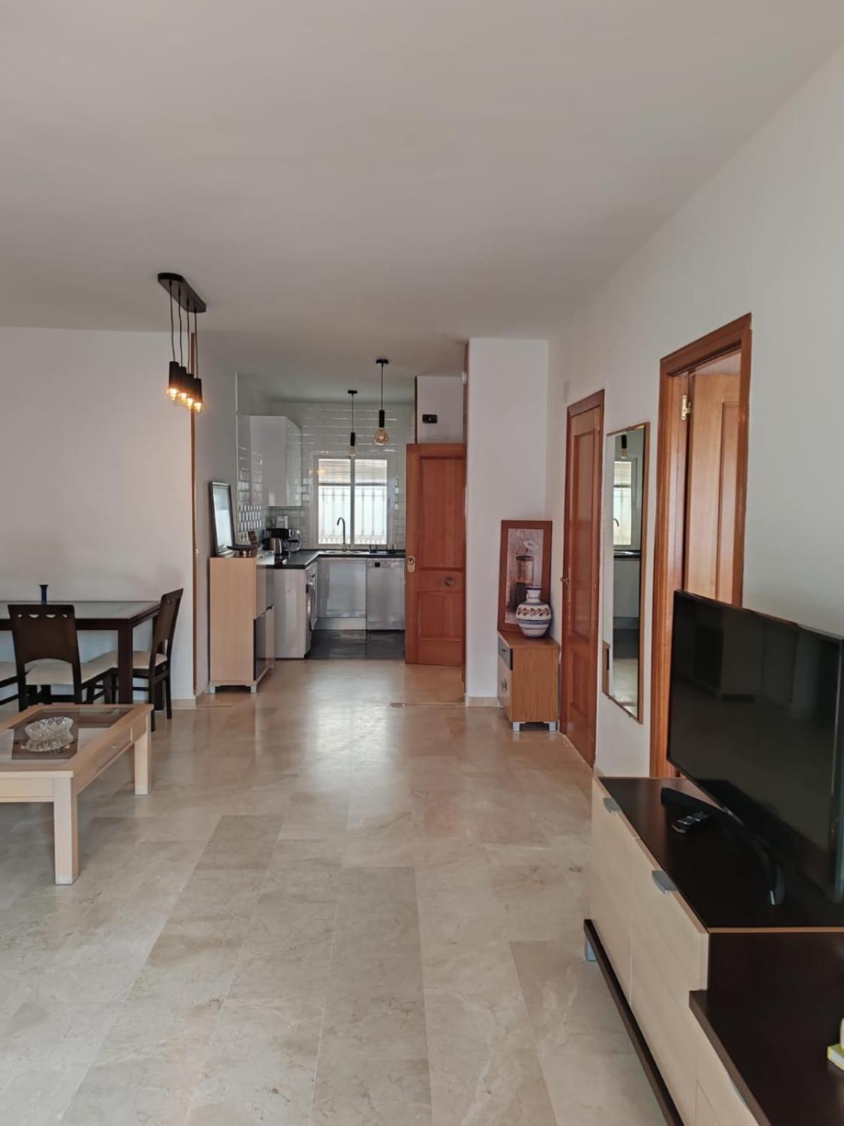 Seaview Apartment With Great Amenities & Facilities Benalmádena Eksteriør billede