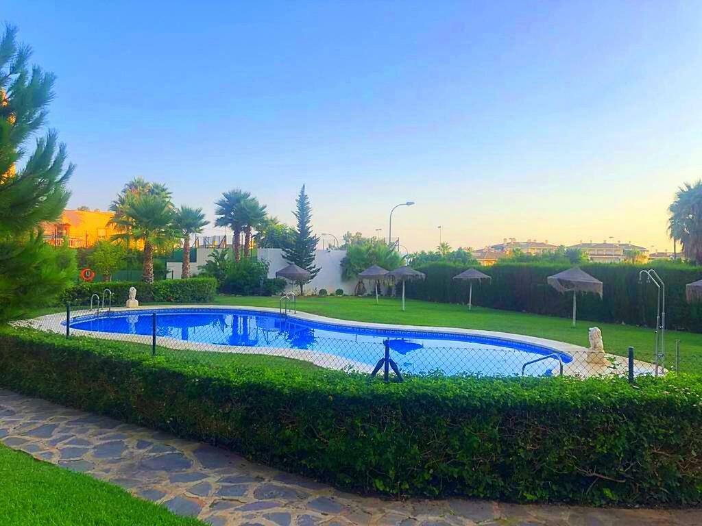 Seaview Apartment With Great Amenities & Facilities Benalmádena Eksteriør billede